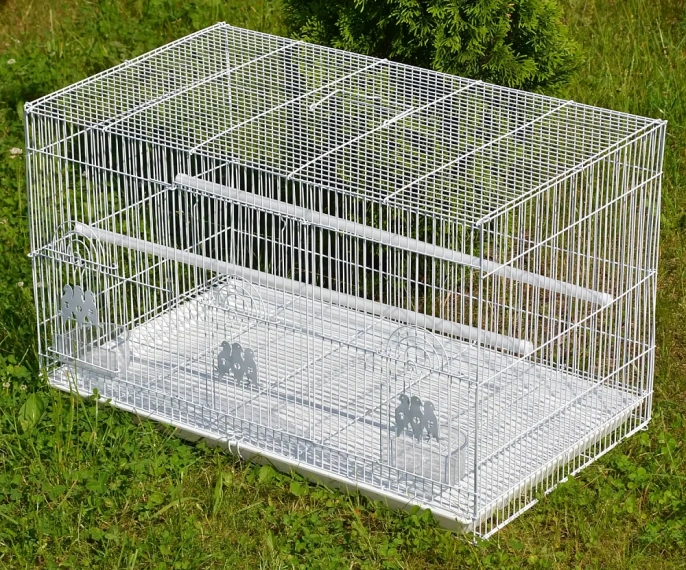 Ekia Клетка для птиц 610 (прямоугольная, 2 кормушки) для птиц