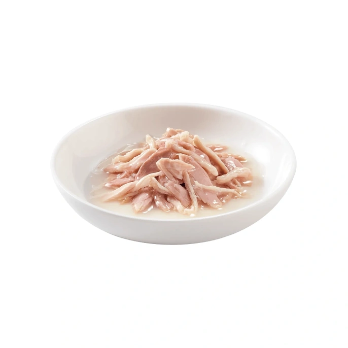 Schesir Tuna Chicken (Тунец, курица в бульоне) для кошек
