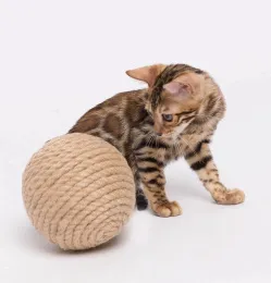 Petsiki Когтеточка динамическая клубок песочный для кошек